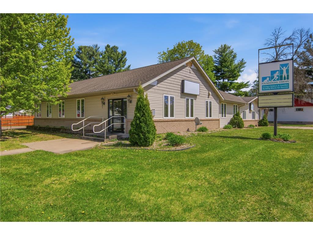 2108 S Broadway Street Menomonie WI 54751 7073371 image37