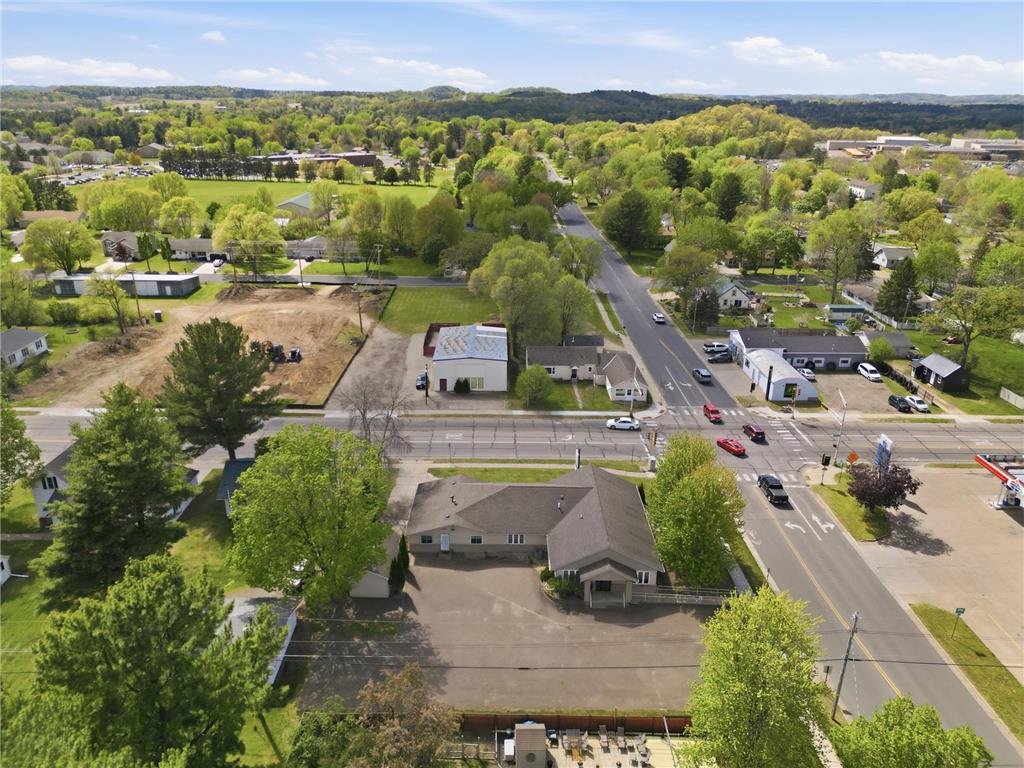 2108 S Broadway Street Menomonie WI 54751 7073371 image41