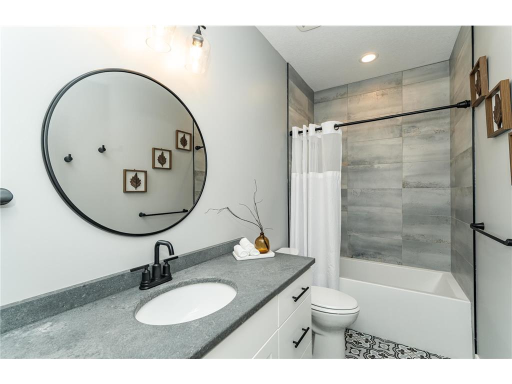 2108 Whitlee Lane SW Rochester MN 55902 7044355 image25