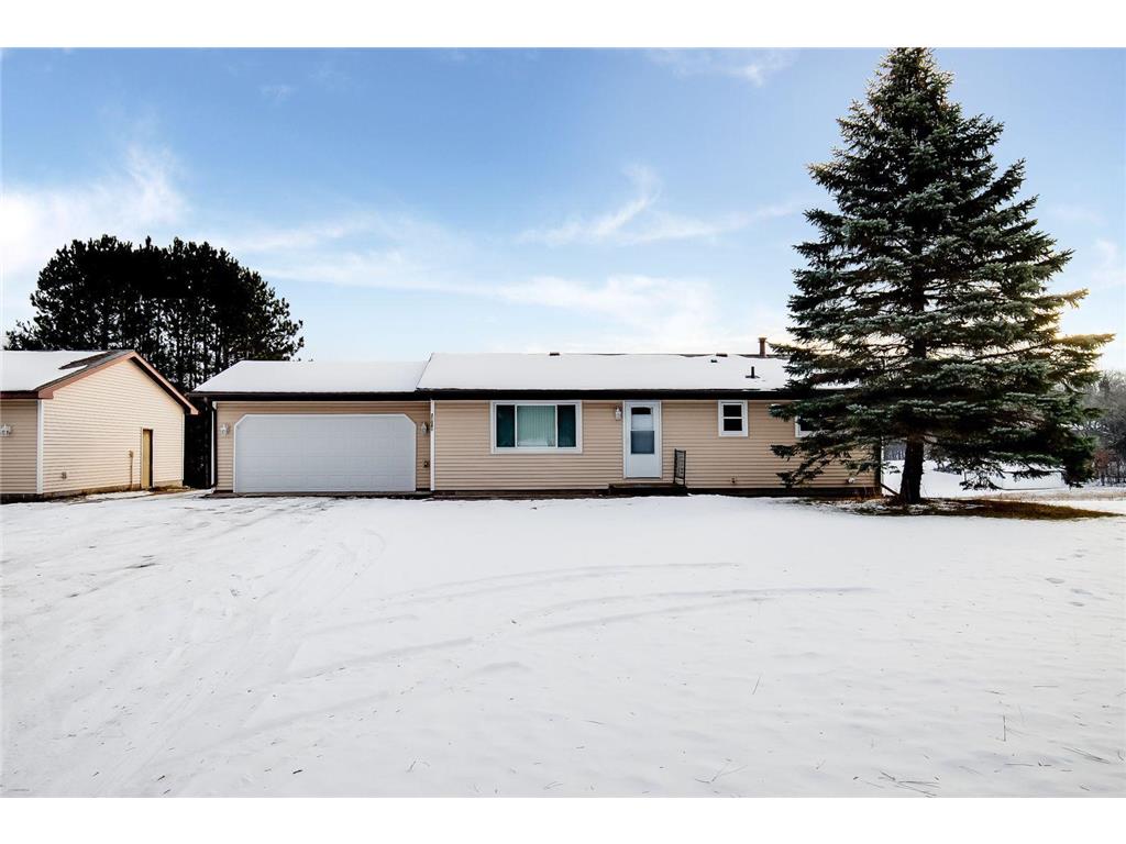 21081 Evergreen Street NW, Oak Grove, MN, 55011 MLS 6309036 Edina