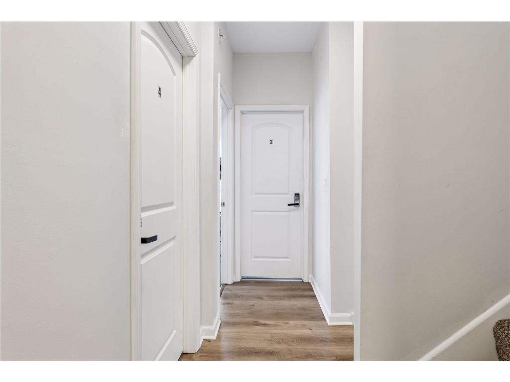 2109 Aldrich Avenue S Minneapolis MN 55405 7062934 image14