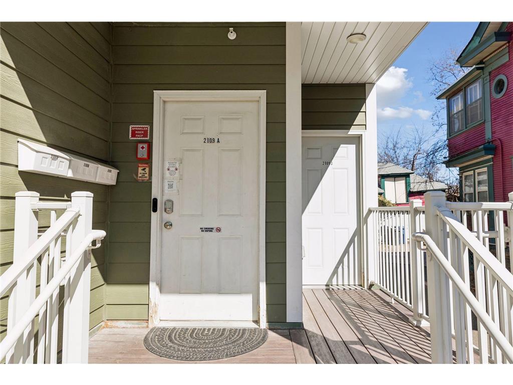 2109 Aldrich Avenue S Minneapolis MN 55405 7062934 image20