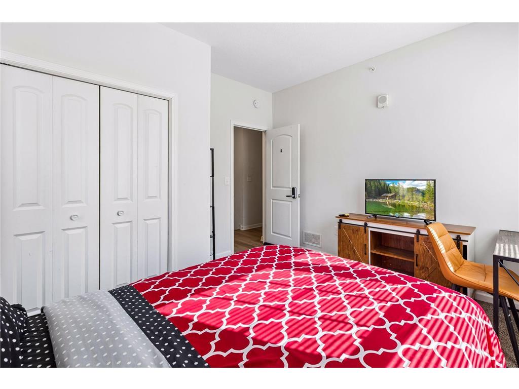 2109 Aldrich Avenue S Minneapolis MN 55405 7062934 image29