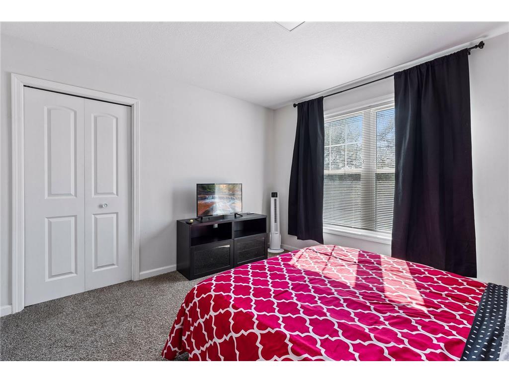 2109 Aldrich Avenue S Minneapolis MN 55405 7062934 image33