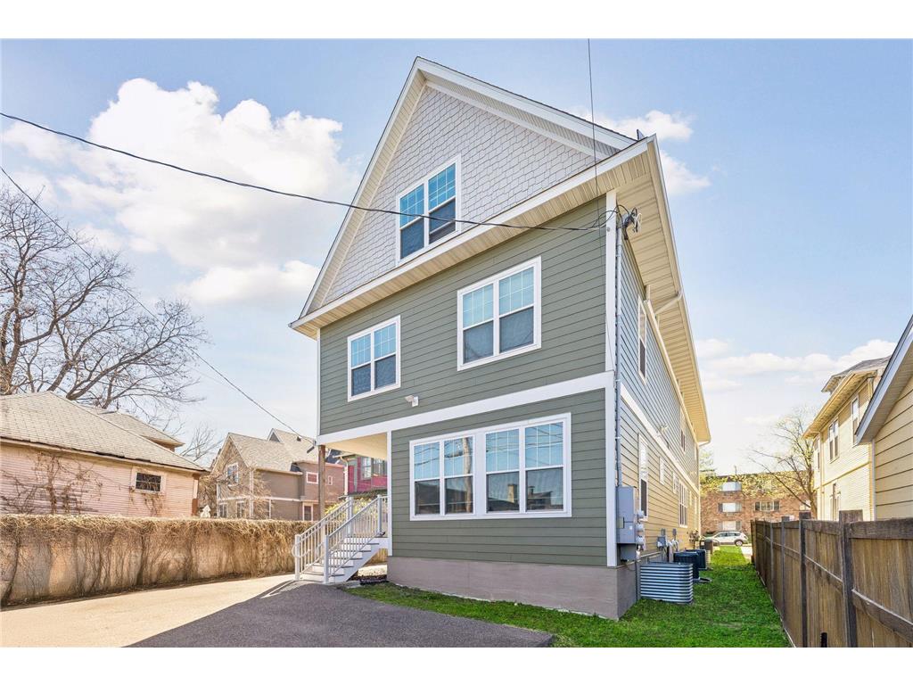 2109 Aldrich Avenue S Minneapolis MN 55405 7062934 image42