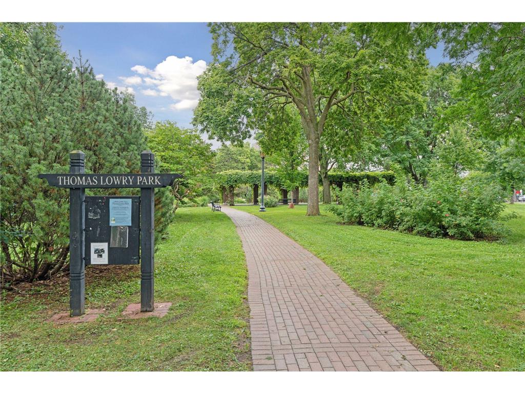 2109 Aldrich Avenue S Minneapolis MN 55405 7062934 image48