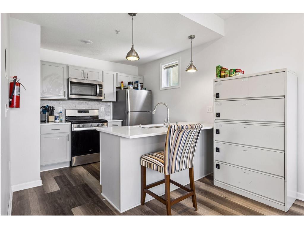 2109 Aldrich Avenue S Minneapolis MN 55405 7062934 image6