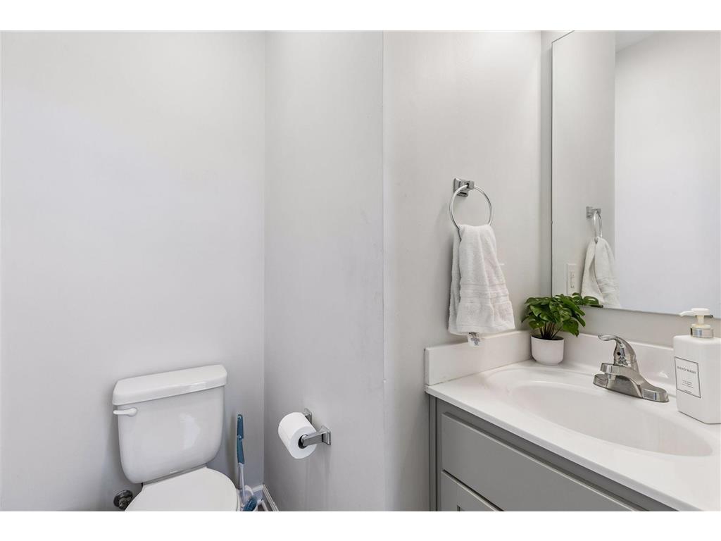 2109 Aldrich Avenue S Minneapolis MN 55405 7062934 image8