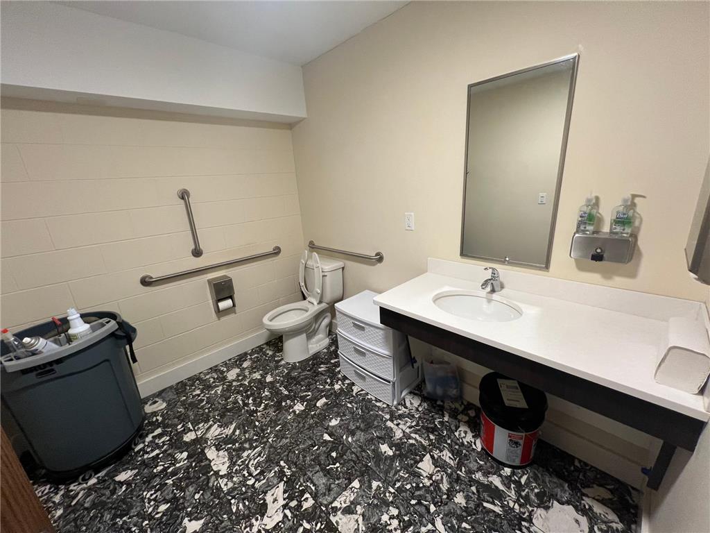 2109 Broadway Avenue S Rochester MN 55904 6760035 image20