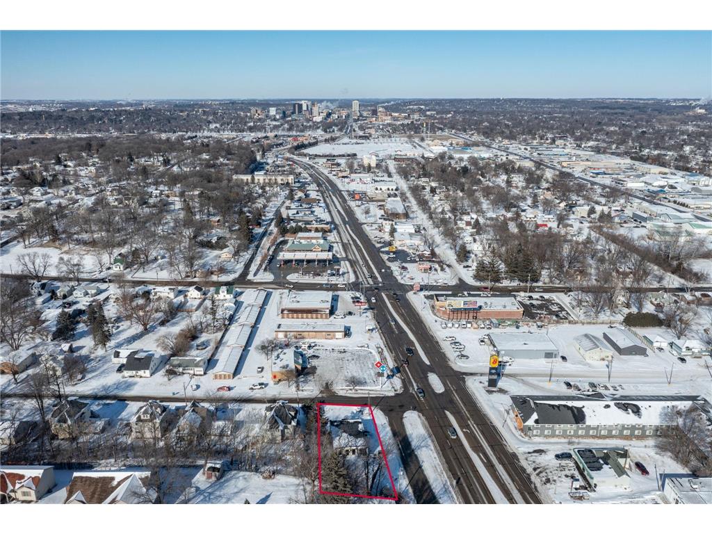 2109 Broadway Avenue S Rochester MN 55904 6760035 image30