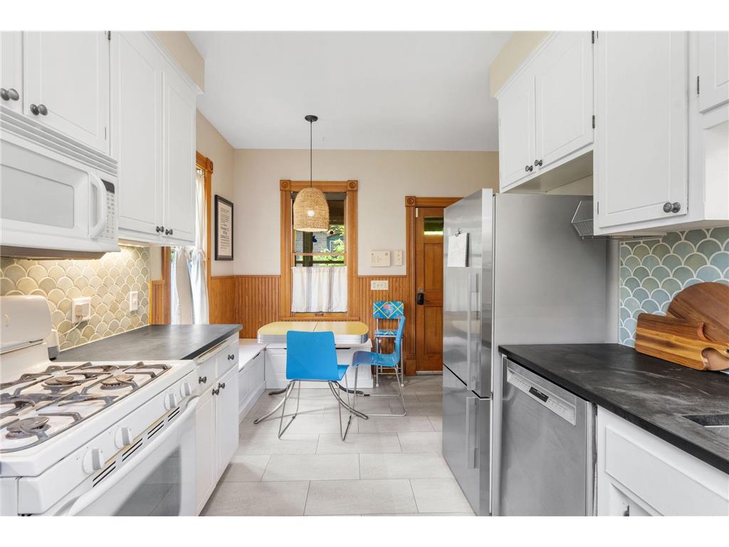 2109 Milwaukee Avenue Minneapolis MN 55404 7056012 image19