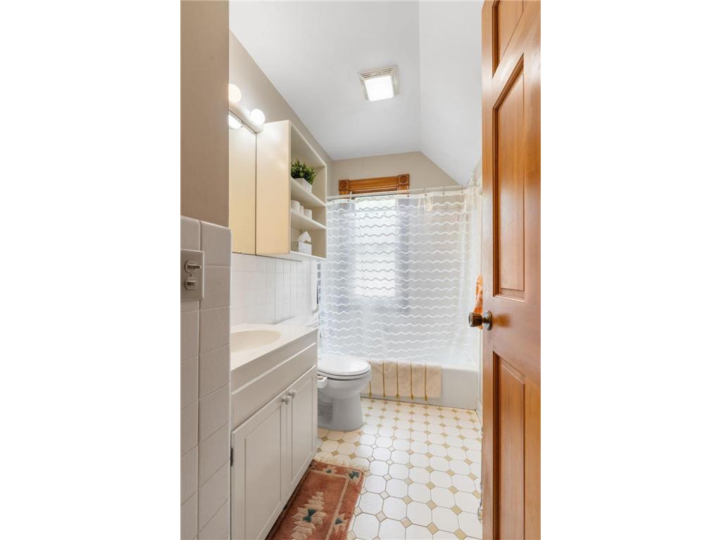 2109 Milwaukee Avenue Minneapolis MN 55404 7056012 image23
