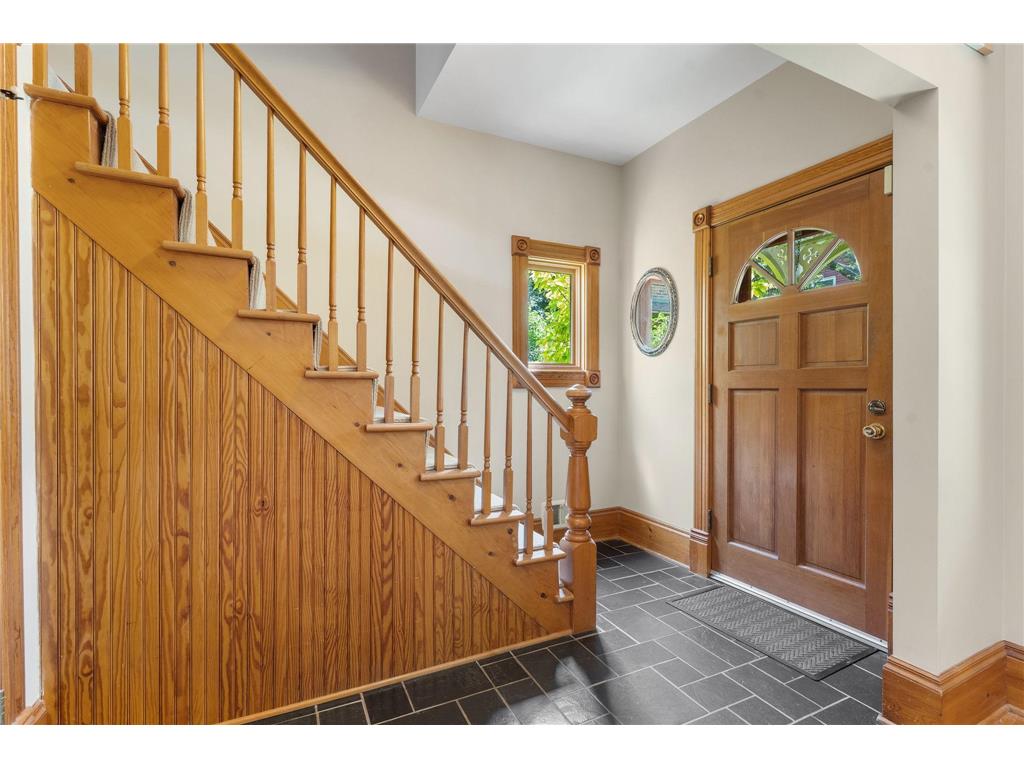 2109 Milwaukee Avenue Minneapolis MN 55404 7056012 image4