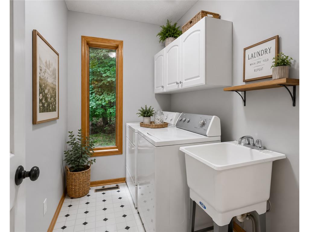 2109 Stone Creek Drive Chanhassen MN 55317 7099843 image12