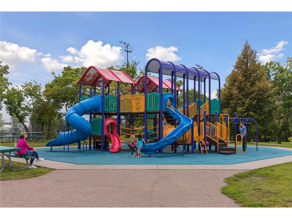 2109 Stone Creek Drive Chanhassen MN 55317 7099843 image34
