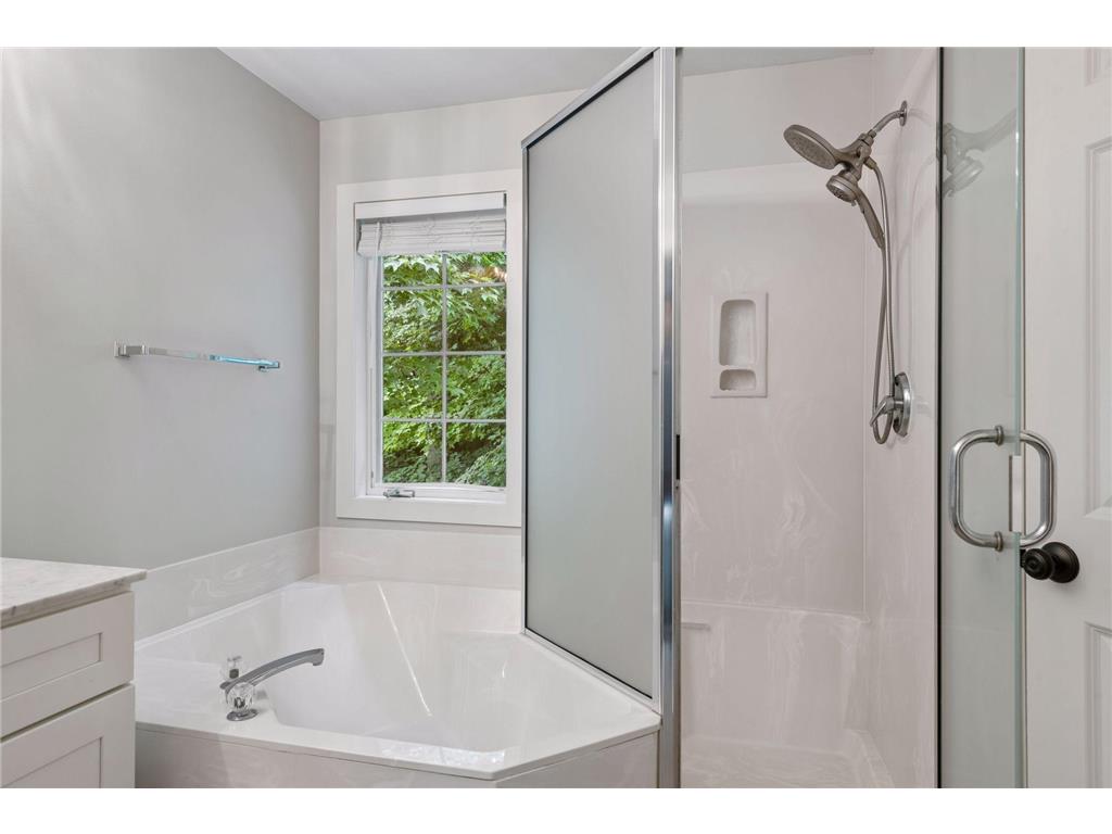 2109 Stone Creek Drive Chanhassen MN 55317 7099843 image48