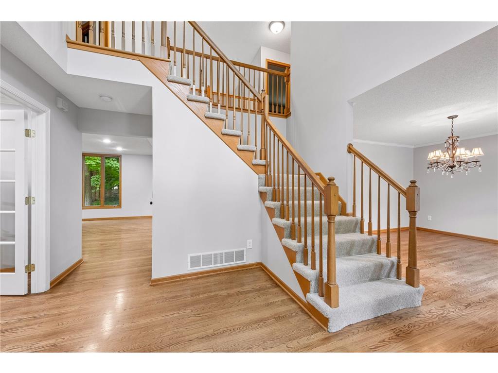 2109 Stone Creek Drive Chanhassen MN 55317 7099843 image56