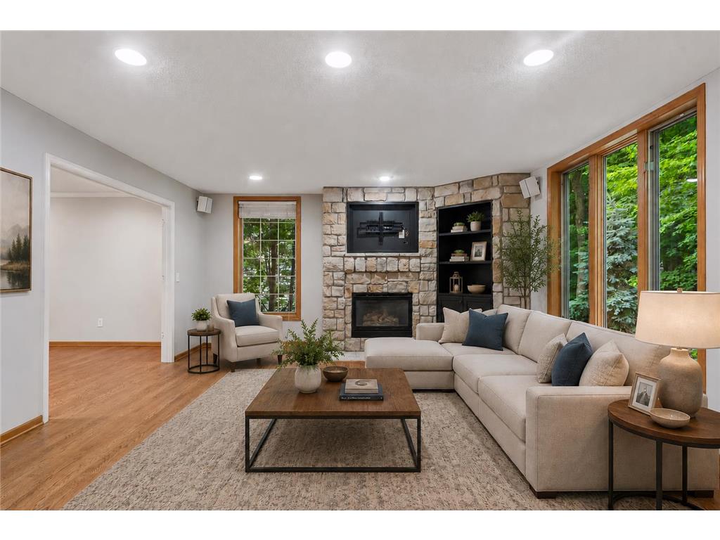 2109 Stone Creek Drive Chanhassen MN 55317 7099843 image8