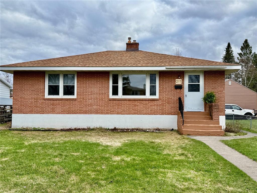 211 10th Street NW Chisholm MN 55719 7064263 image1