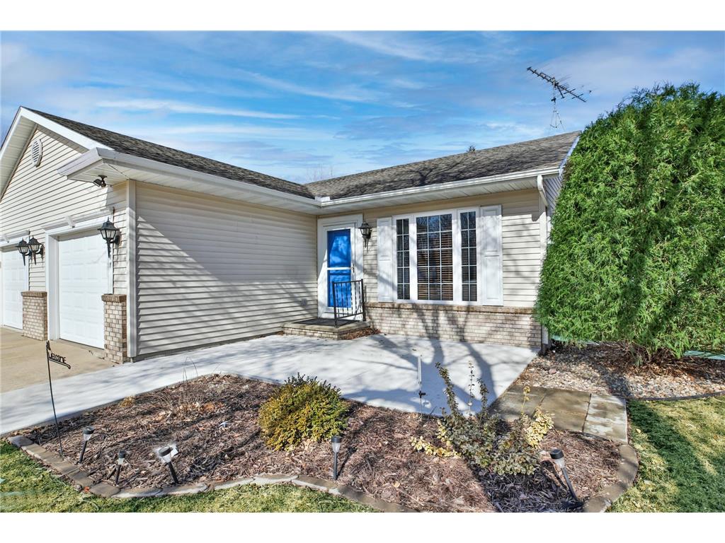 211 11th Avenue Court NE Waseca MN 56093 6682623 image1