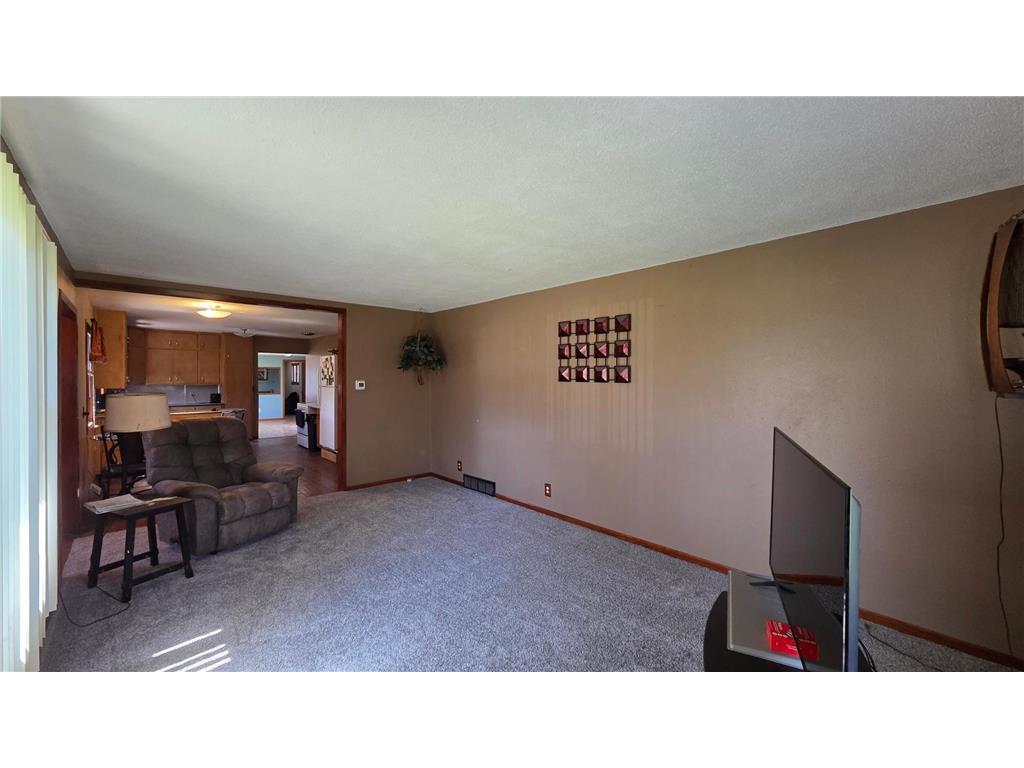211 13th Street Heron Lake MN 56137 7065747 image7