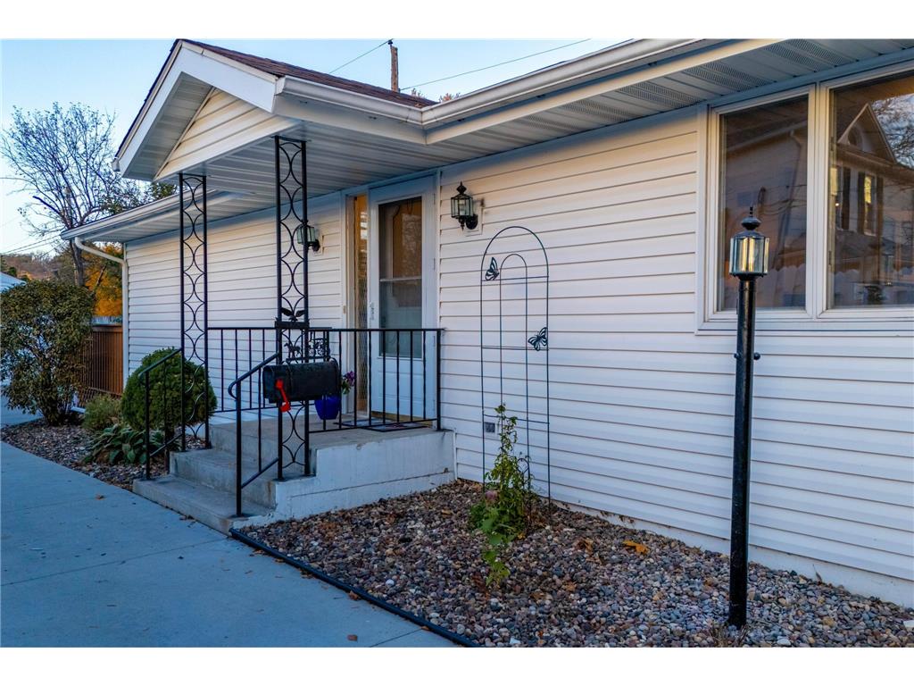 211 14th Street NE Rochester MN 55906 6622742 image1