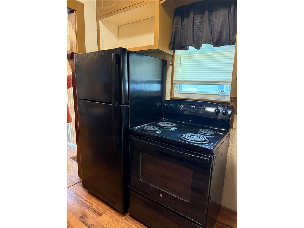 211 2nd Street SE New Richland MN 56072 7081639 image10