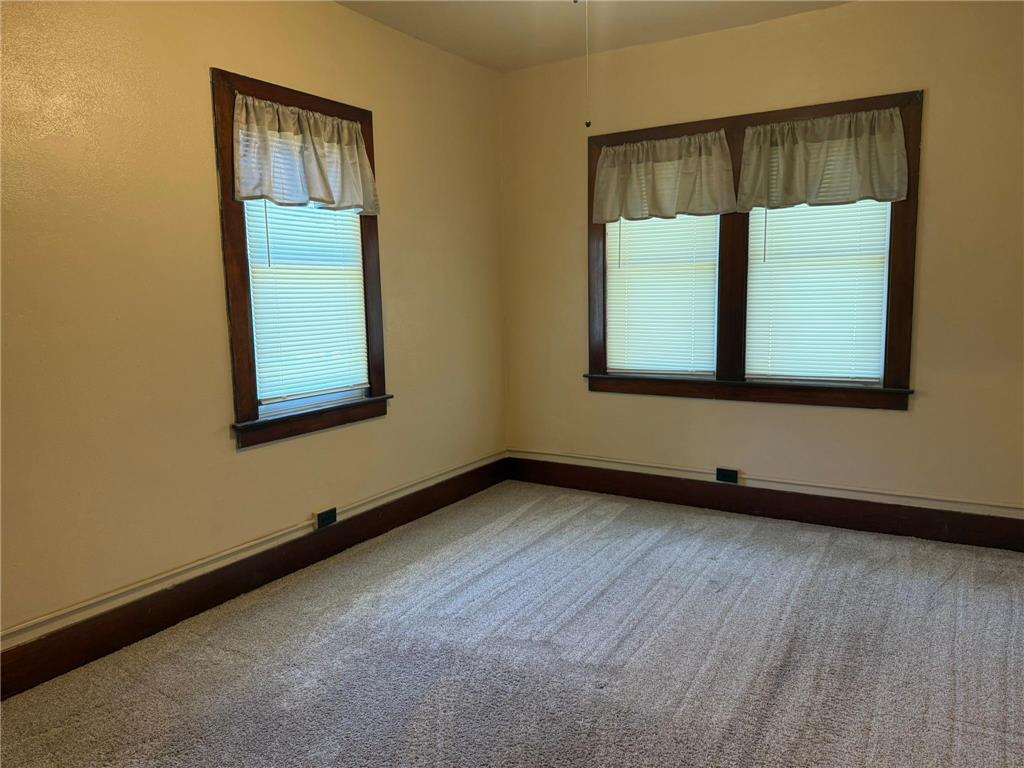 211 2nd Street SE New Richland MN 56072 7081639 image13