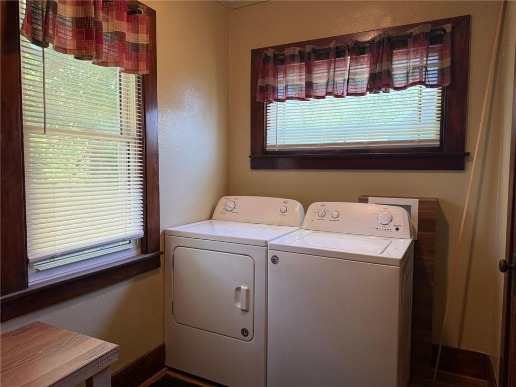 211 2nd Street SE New Richland MN 56072 7081639 image14