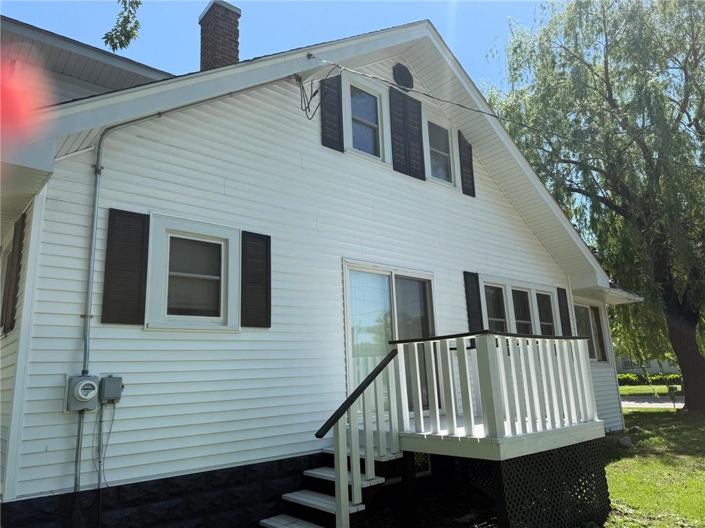 211 2nd Street SE New Richland MN 56072 7081639 image2