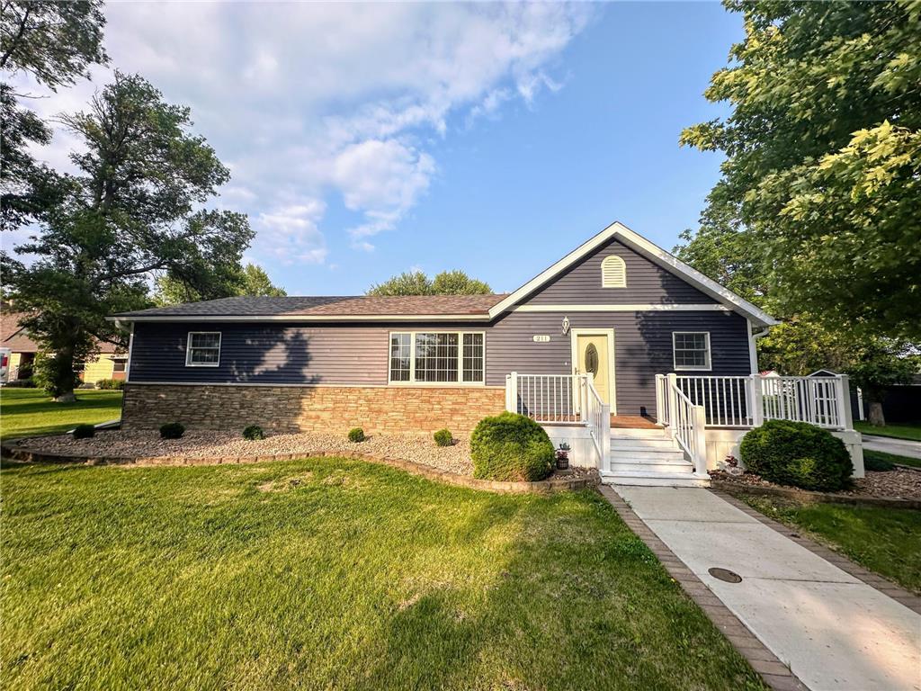 211 3rd Avenue N Waldorf MN 56091 6732843 image1