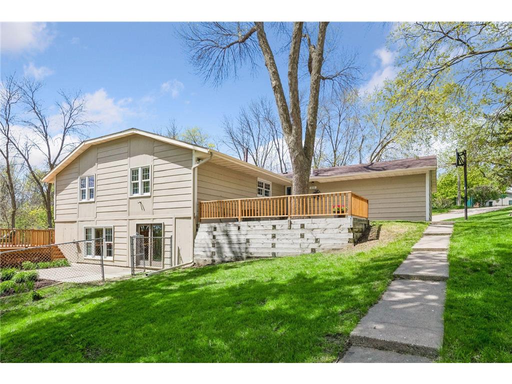 211 3rd Avenue SE Norwood Young America MN 55397 7060865 image4