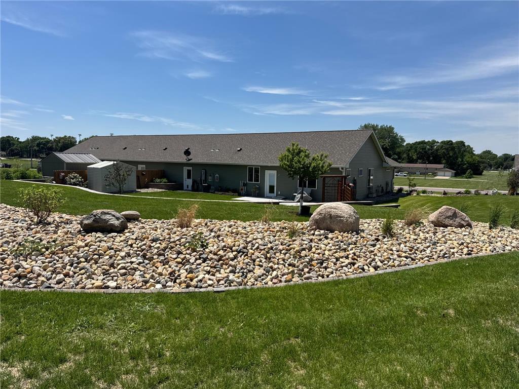 211 3rd Avenue SW Wells MN 56097 7083863 image6
