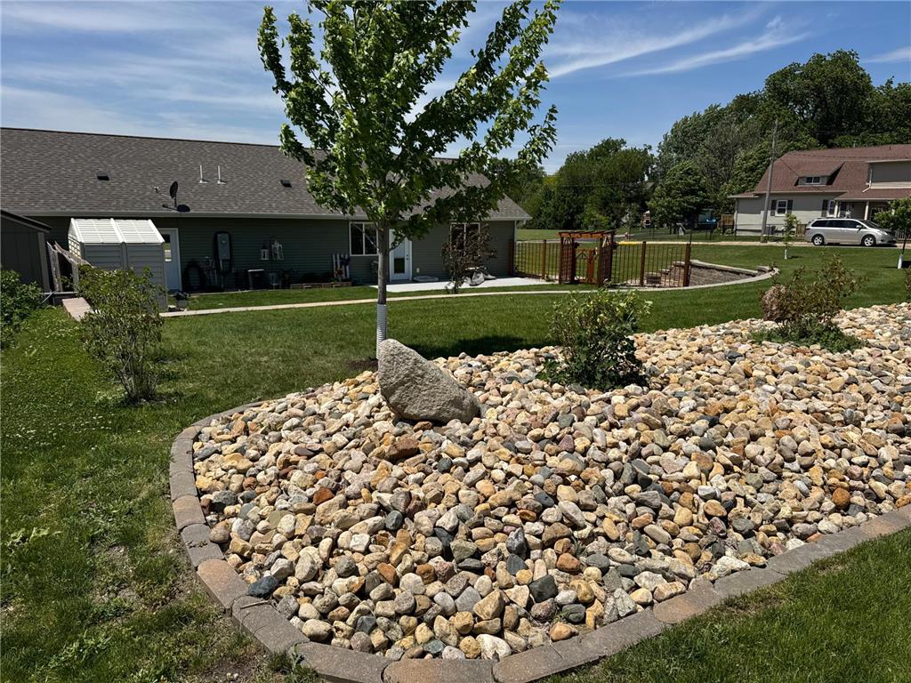 211 3rd Avenue SW Wells MN 56097 7083863 image8
