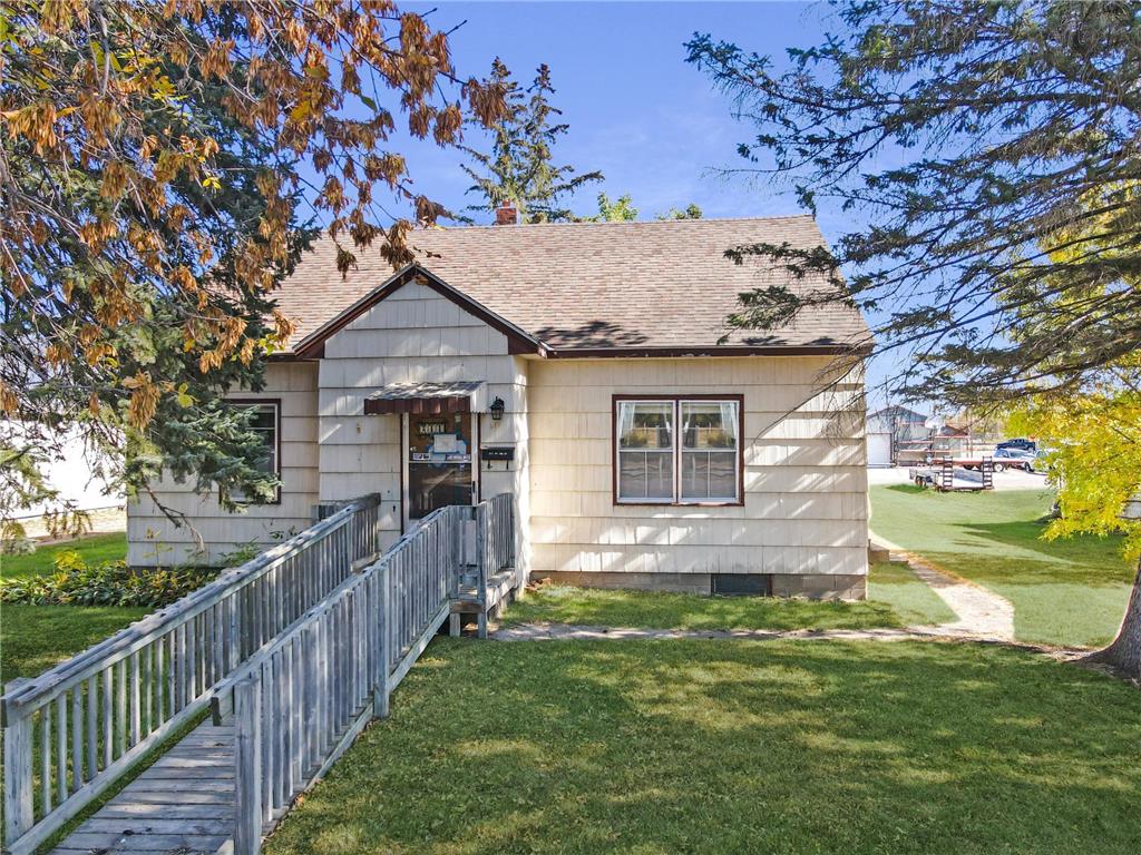 211 3rd Street SW Little Falls MN 56345 6614351 image1