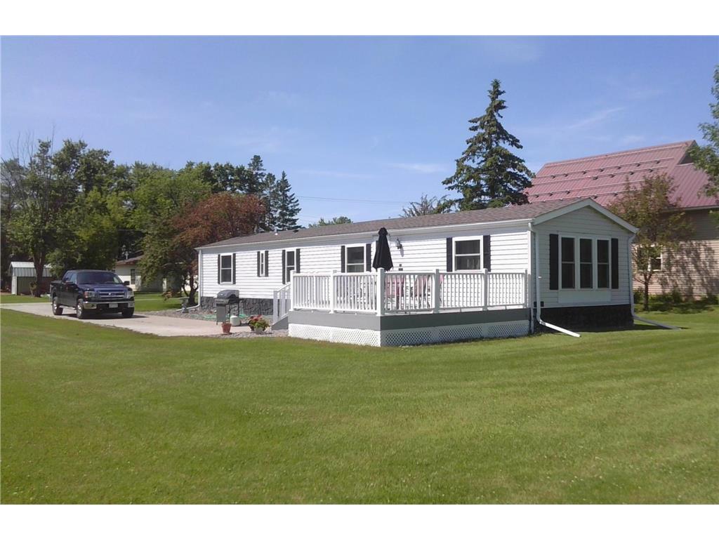 211 4th Avenue SE Baudette MN 56623 7054702 image1
