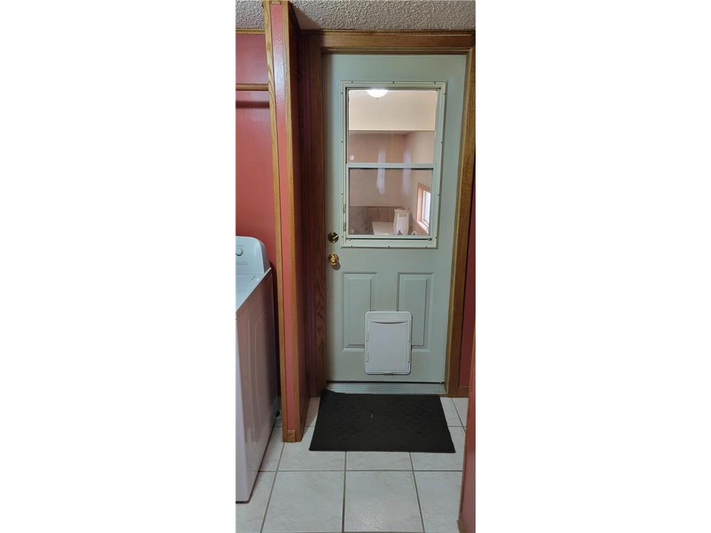 211 4th Avenue SE Baudette MN 56623 7054702 image17