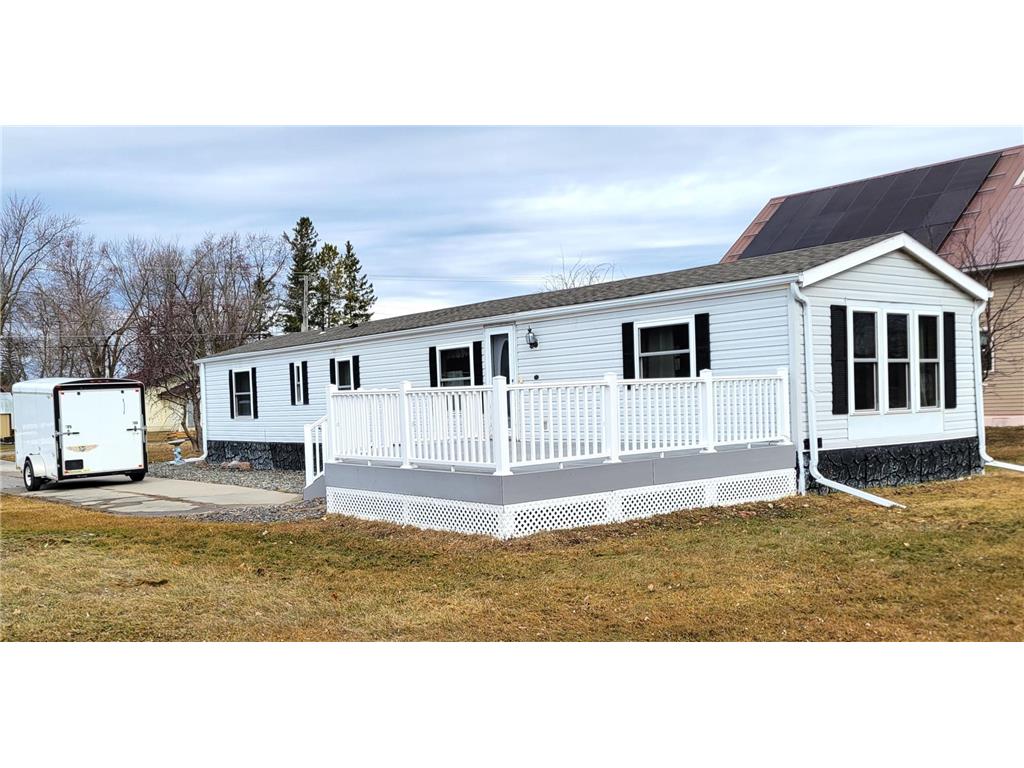 211 4th Avenue SE Baudette MN 56623 7054702 image2
