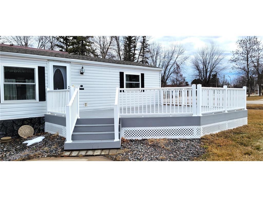 211 4th Avenue SE Baudette MN 56623 7054702 image3