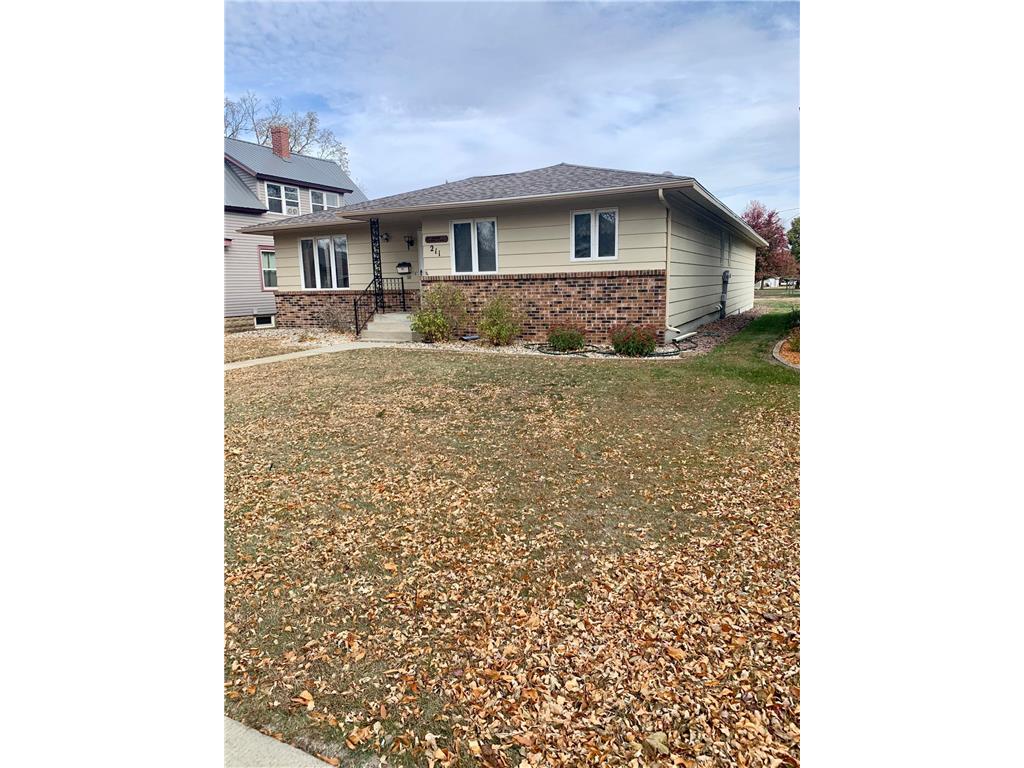 211 5th Street W Canby MN 56220 6272560 image1