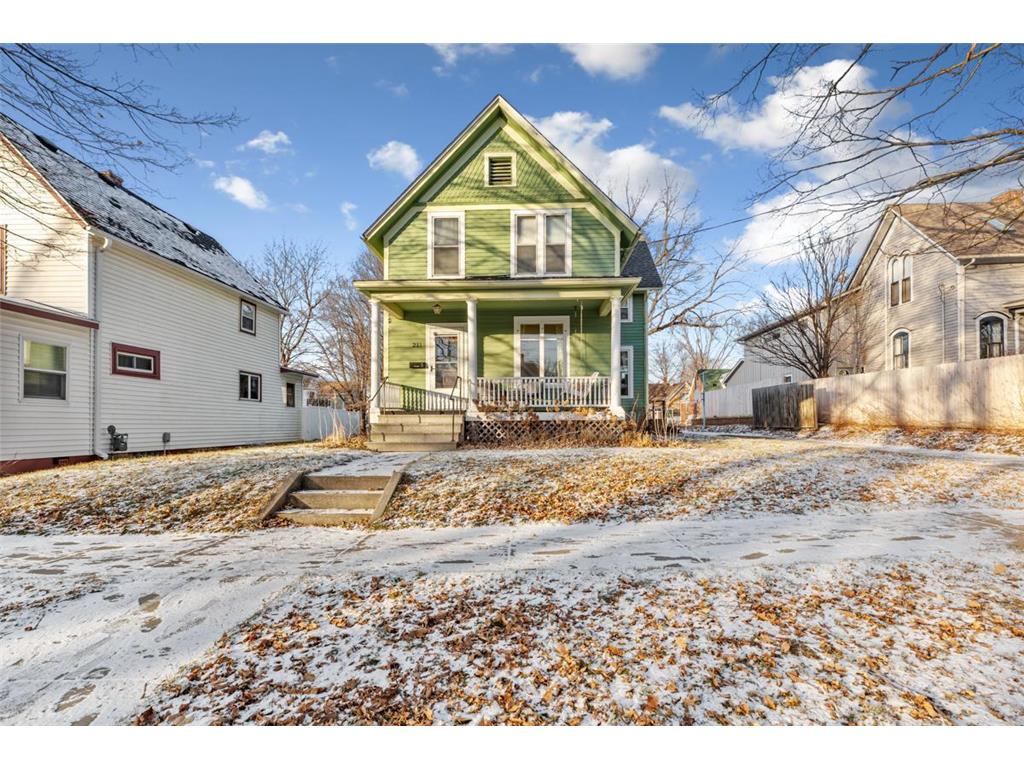 211 6th Street E Northfield MN 55057 6636267 image1