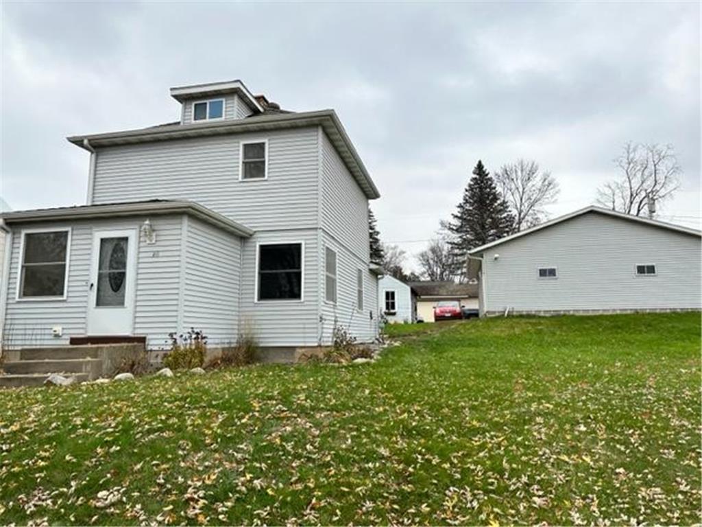 211 7th Avenue Bovey MN 55709 6454179 image1