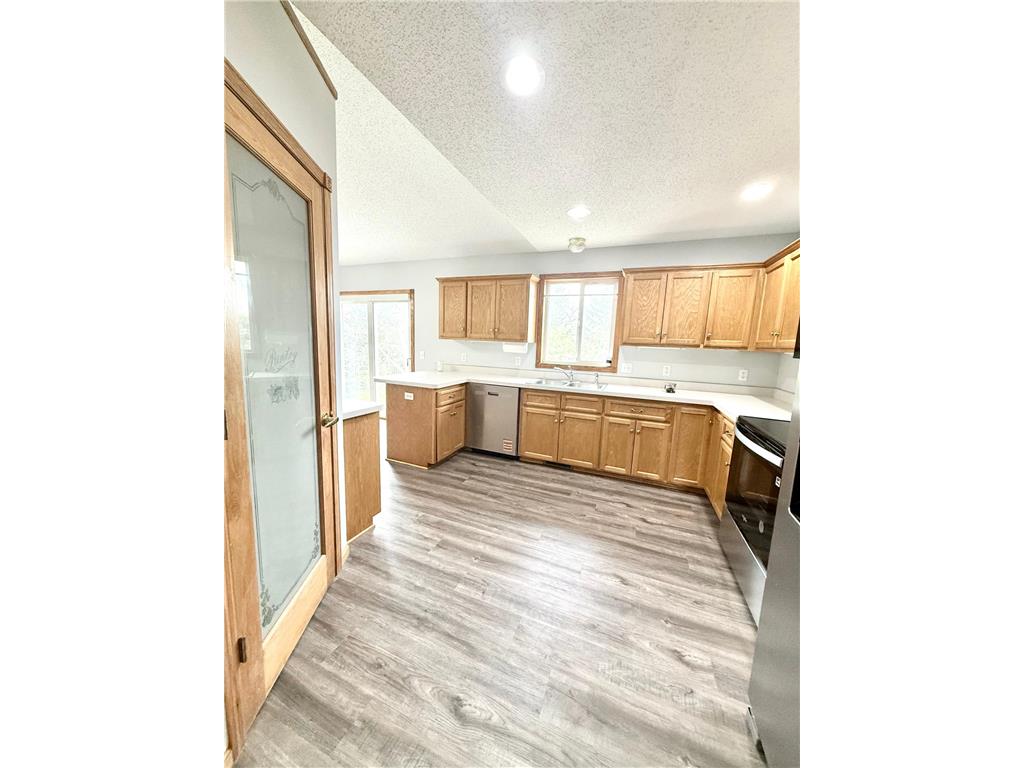 211 7th Street S Winsted MN 55395 7070643 image12