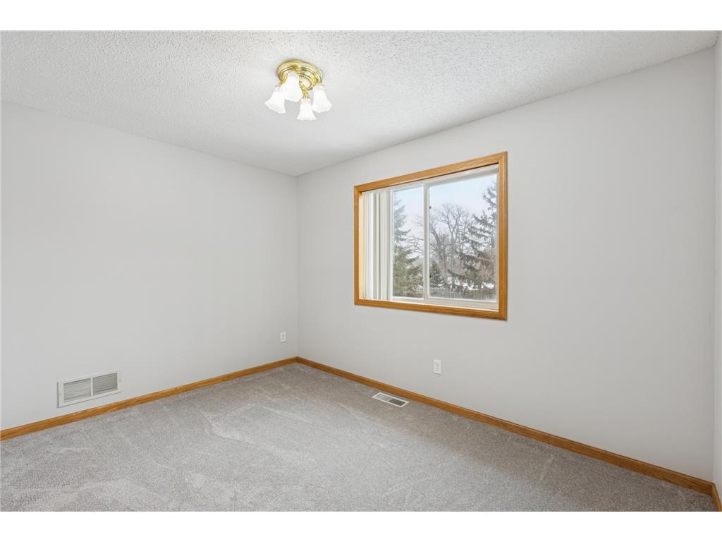 211 7th Street S Winsted MN 55395 7070643 image16