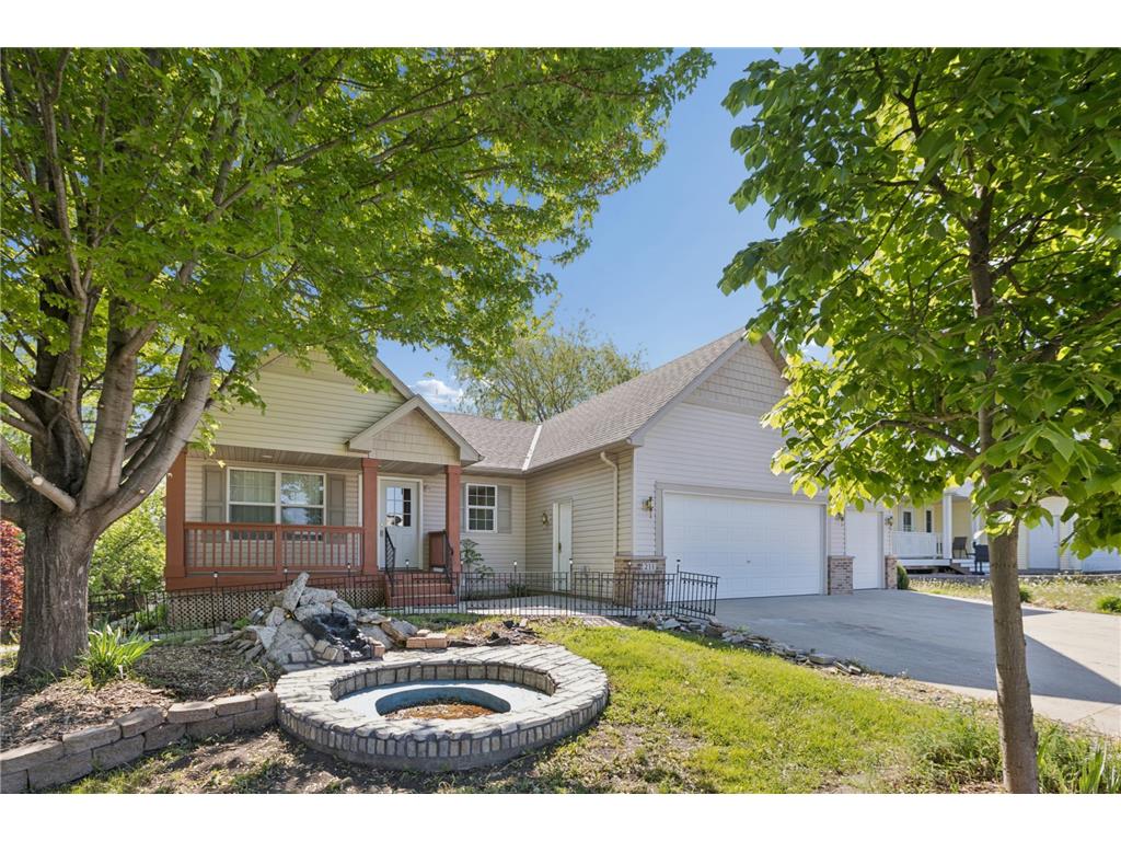 211 7th Street S Winsted MN 55395 7070643 image2