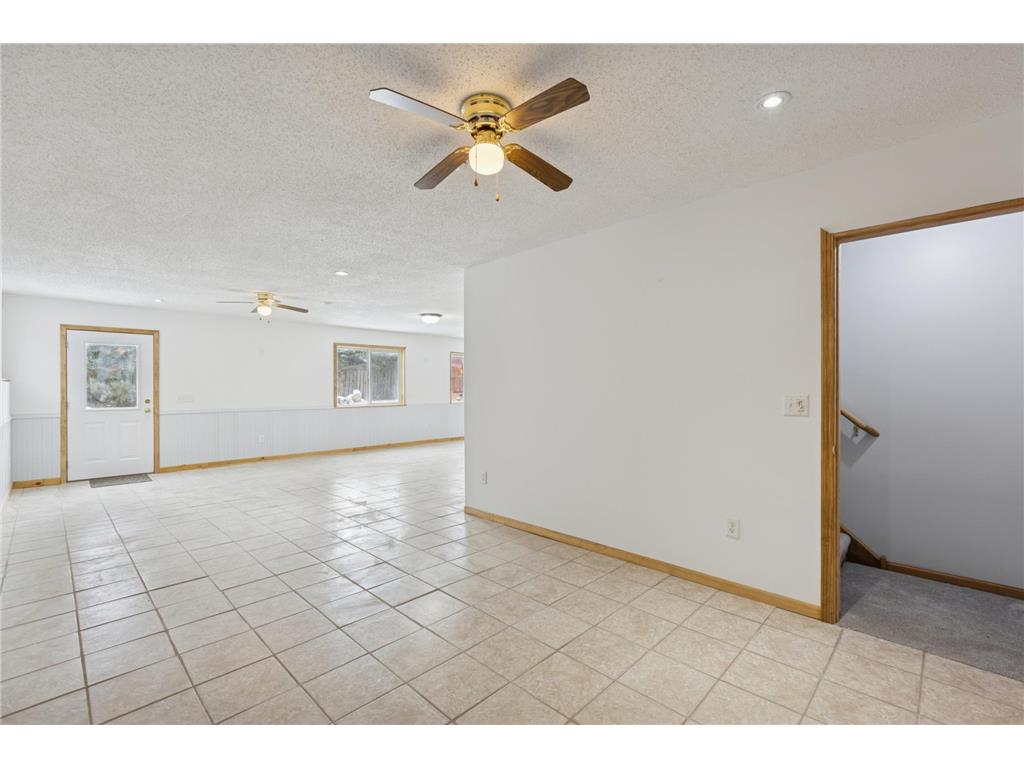 211 7th Street S Winsted MN 55395 7070643 image24