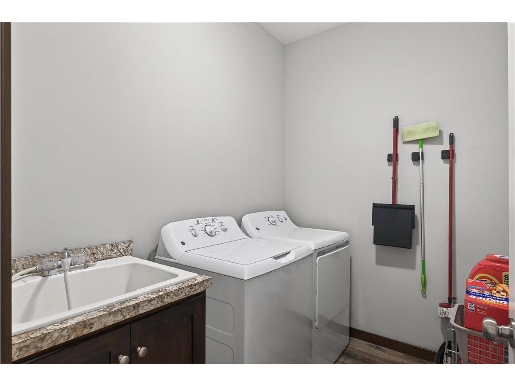211 8th Avenue NE Isanti MN 55040 7080431 image25