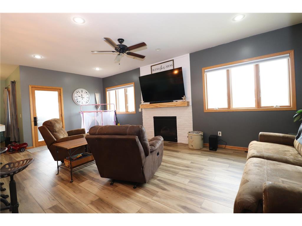 211 8th Avenue NW New Prague MN 56071 7042478 image16