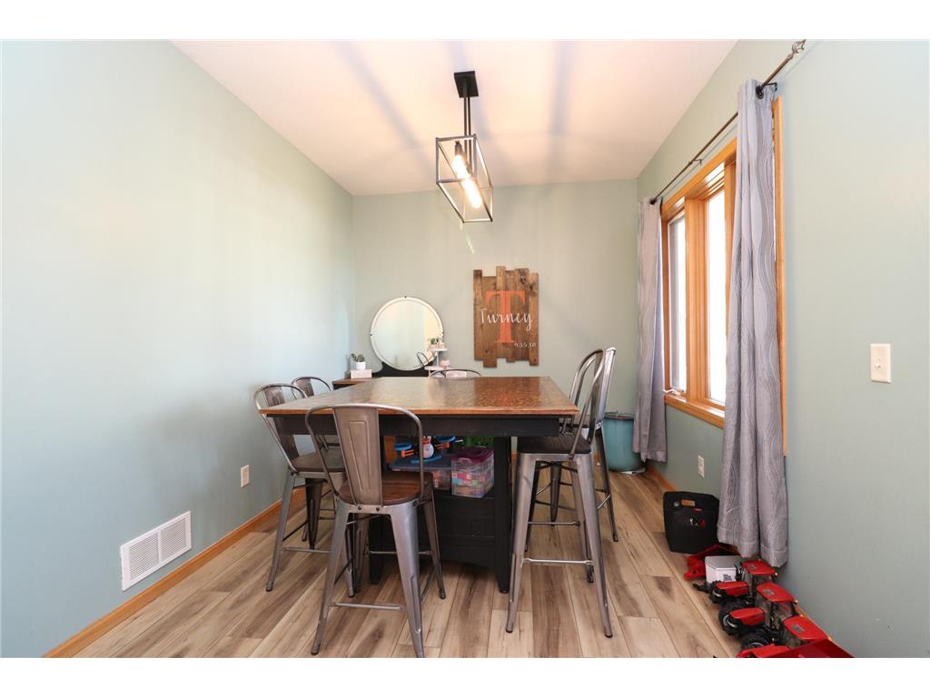 211 8th Avenue NW New Prague MN 56071 7042478 image18