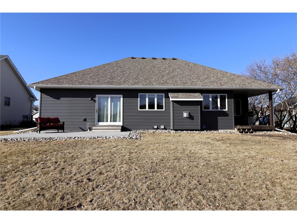 211 8th Avenue NW New Prague MN 56071 7042478 image4